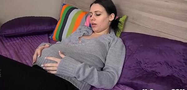  40 Weeks Pregnant, Naked, and Masturbating!